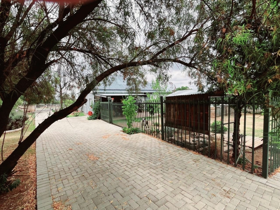 4 Bedroom Property for Sale in Brandfort Free State